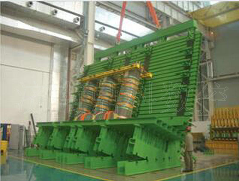 大型铁芯翻转台（20-250吨）